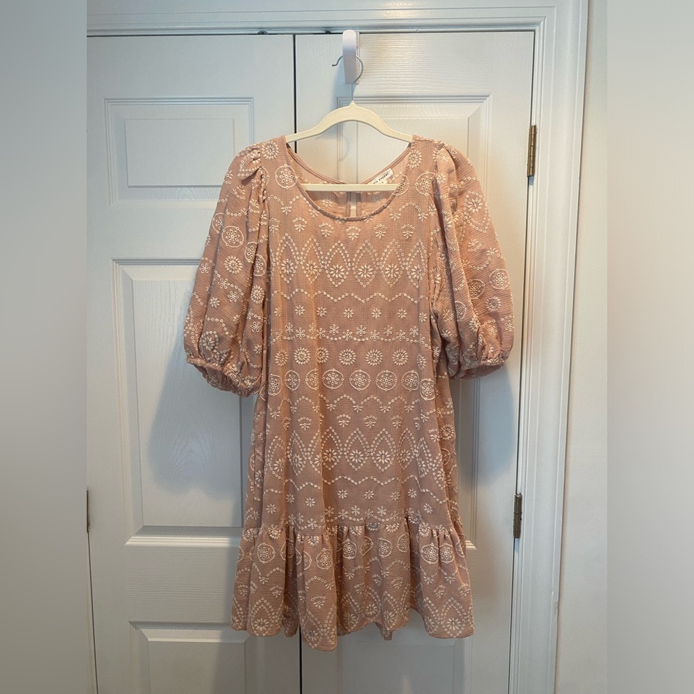 Mini puffed sleeve dress